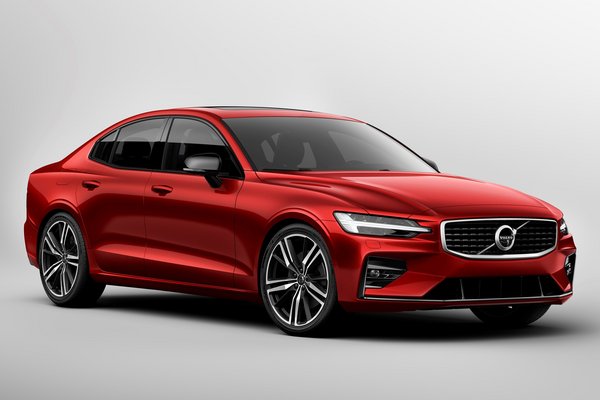 2019 Volvo S60 R-Design