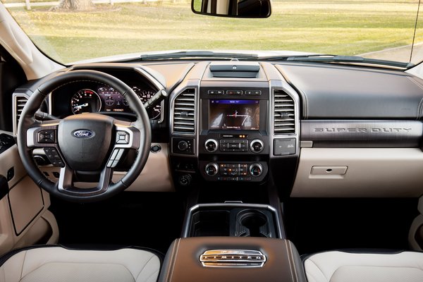 2020 Ford Super Duty F-450 Interior