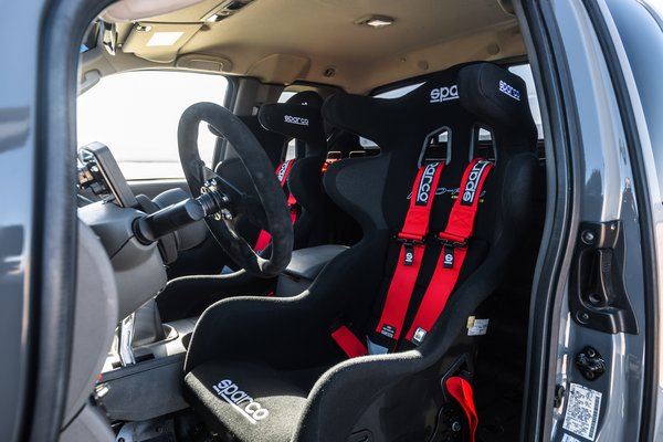 2019 Nissan Frontier Desert Runner Interior