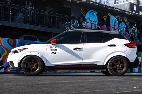 2019 Nissan Kicks Street Sport