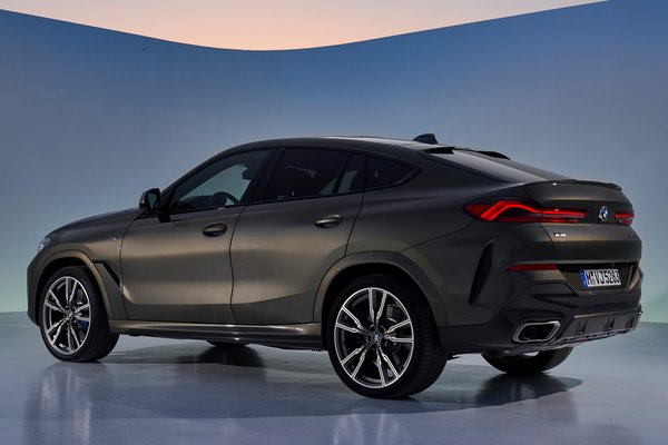 2020 BMW X6 M50i