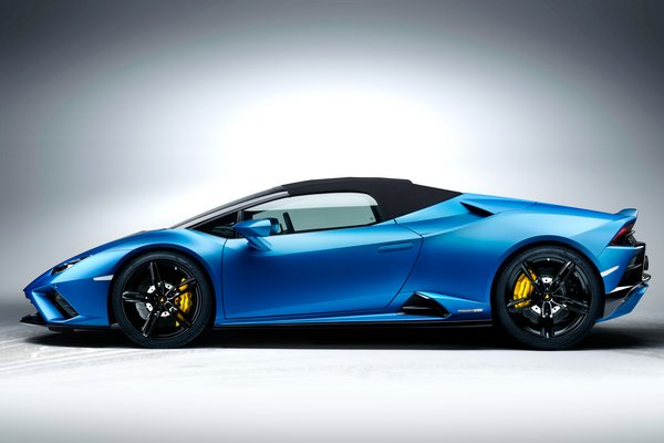 2020 Lamborghini Huracan Evo Spyder RWD