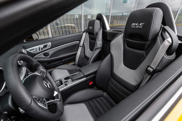 2020 Mercedes-Benz SLC Final Edition Interior