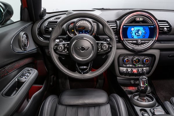 2020 Mini Clubman Instrumentation