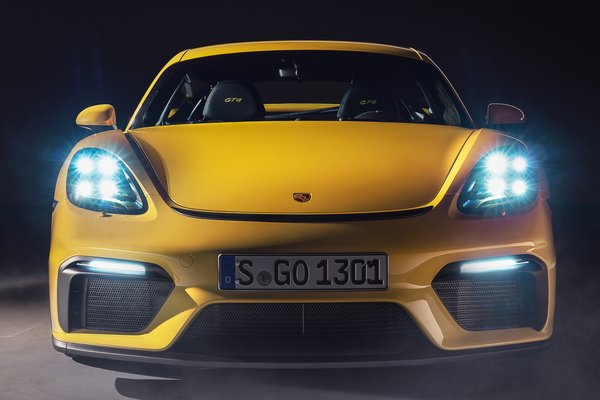 2020 Porsche 718 Cayman GT4