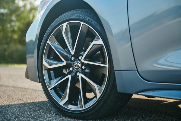 2020 Toyota Corolla sedan Wheel