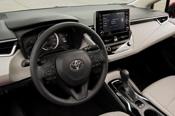 2020 Toyota Corolla LE sedan Interior