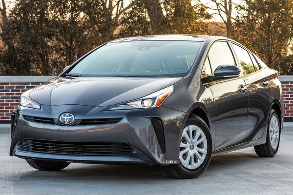 2020 Toyota Prius L Eco