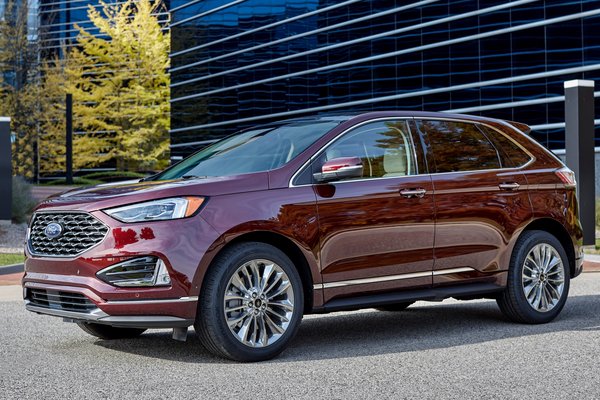 2021 Ford Edge Titanium Elite