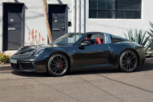 2021 Porsche 911 Targa 4S