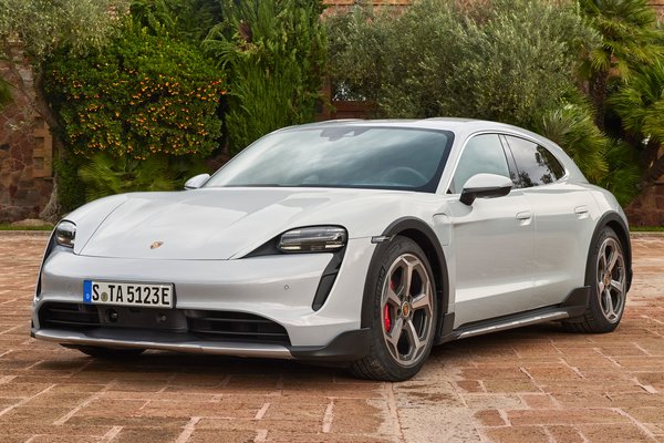 2021 Porsche Taycan Cross Turismo 4S