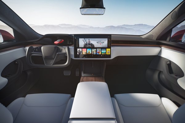 2021 Tesla Model S Interior