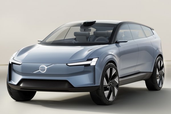 2021 Volvo Concept Recharge