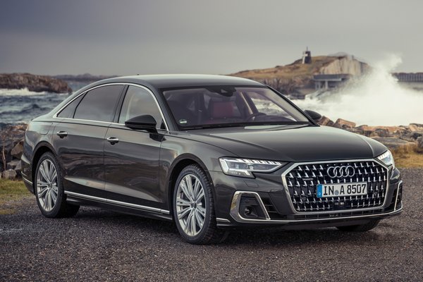 2024 Audi A8