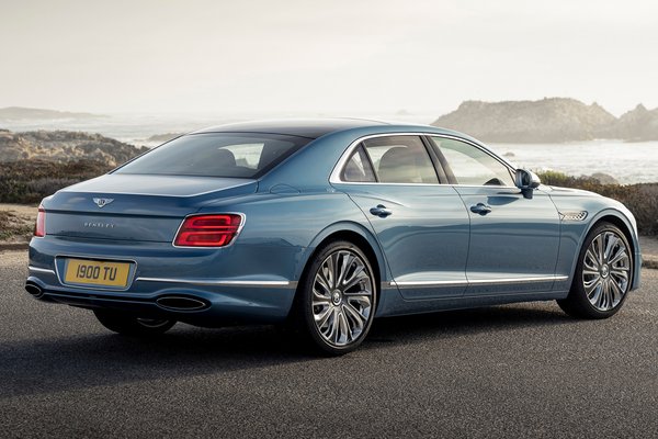 2022 Bentley Flying Spur Mulliner edition