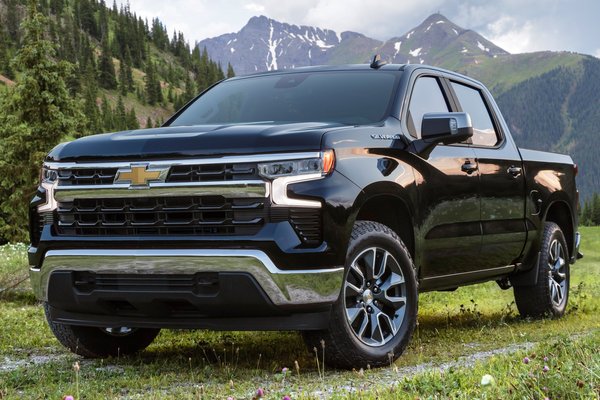 2022 Chevrolet Silverado LT 1500 Crew Cab Std bed