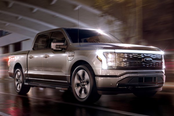 2022 Ford F-150 Lightning