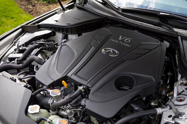 2022 Infiniti Q60 Engine