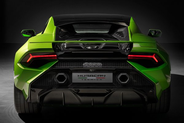 2022 Lamborghini Huracan Tecnica