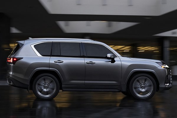 2022 Lexus LX 600 Ultra Luxury