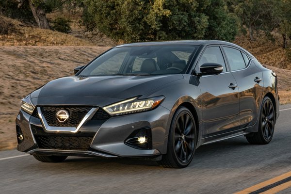 2022 Nissan Maxima