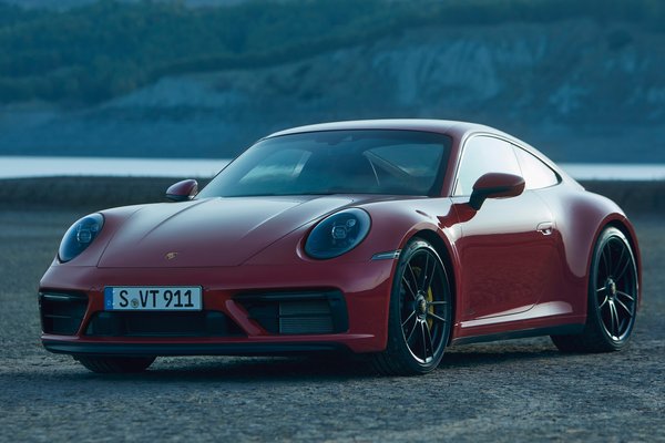 2022 Porsche 911 Carrera GTS Coupe