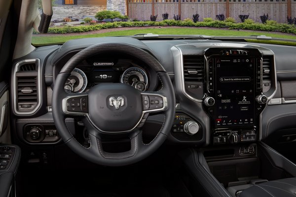 2022 Ram 1500 Limited 10th Edition Crew Cab interior