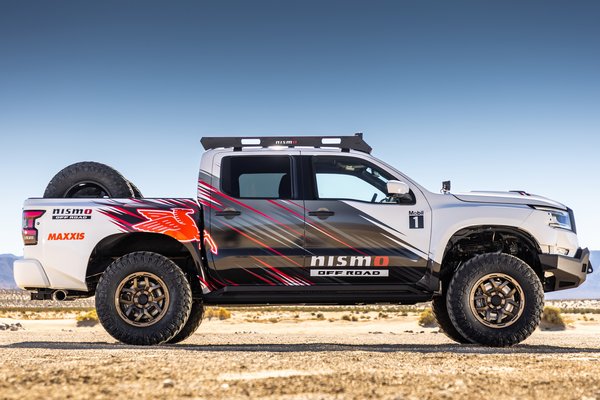 2022 Nissan NISMO Off-Road Frontier V8