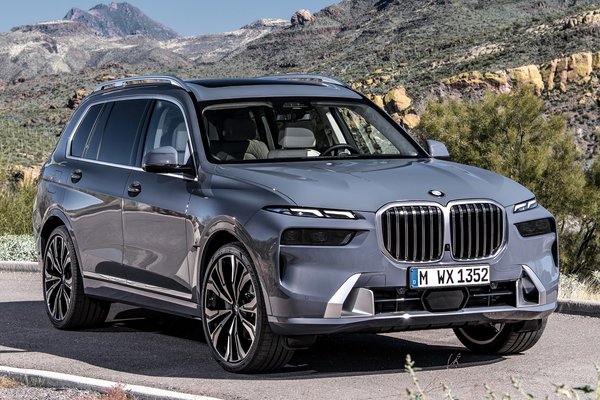 2025 BMW X7