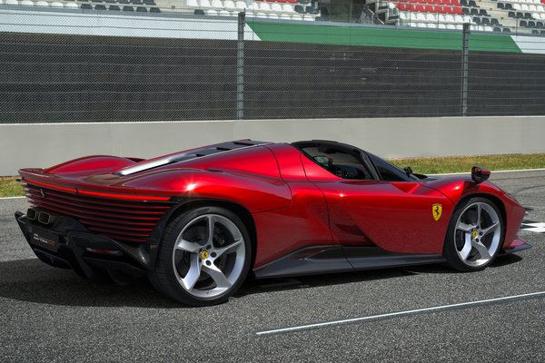 2023 Ferrari Daytona SP3