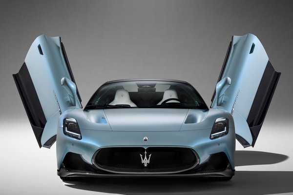 2023 Maserati MC20 Cielo