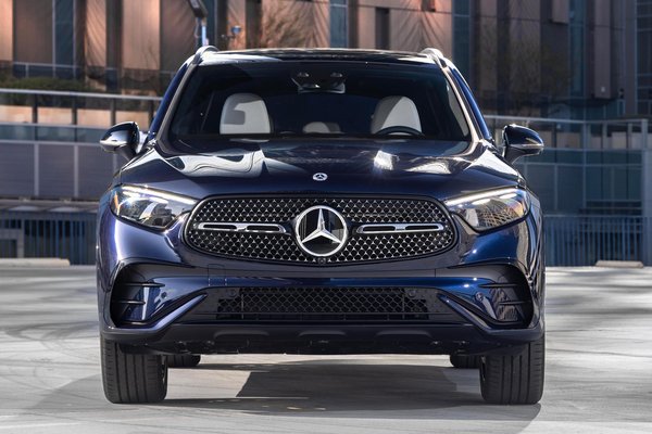 2023 Mercedes-Benz GLC-Class GLC 300