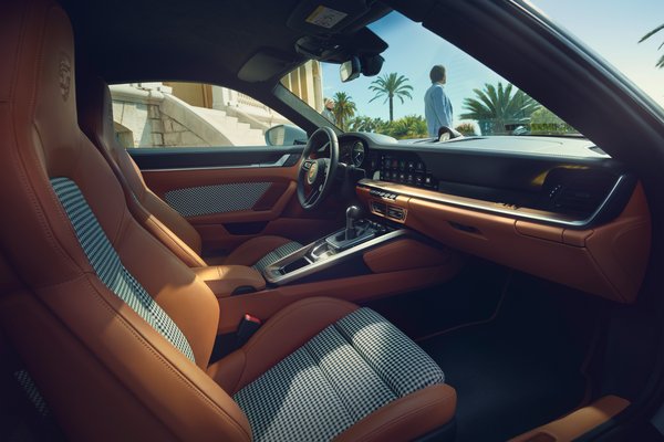 2023 Porsche 911 Sport Classic Interior