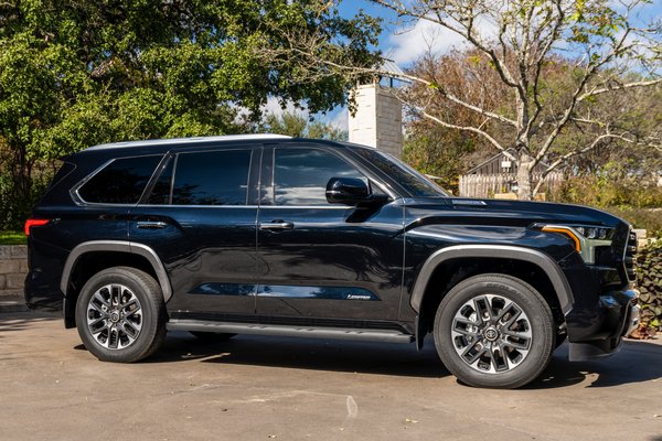 2023 Toyota Sequoia Limited