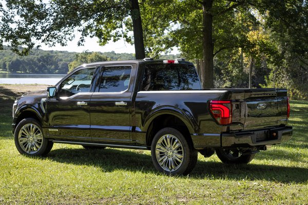 2024 Ford F-150 Platinum Crew Cab