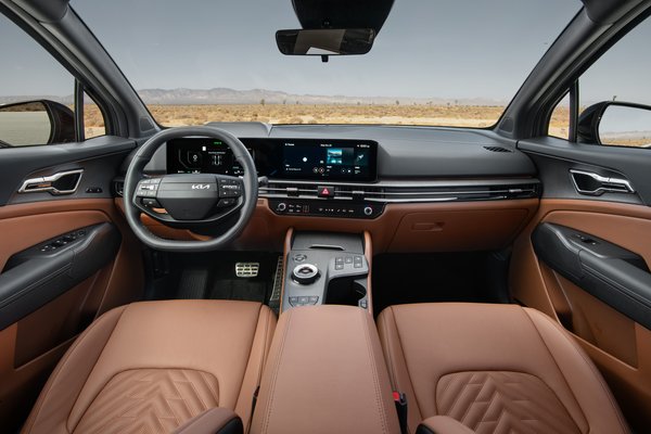 2026 Kia Sportage PHEV Interior