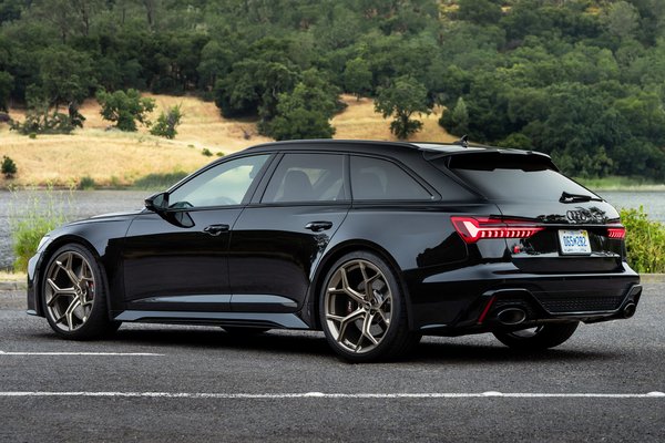 2024 Audi RS 6 Avant performance