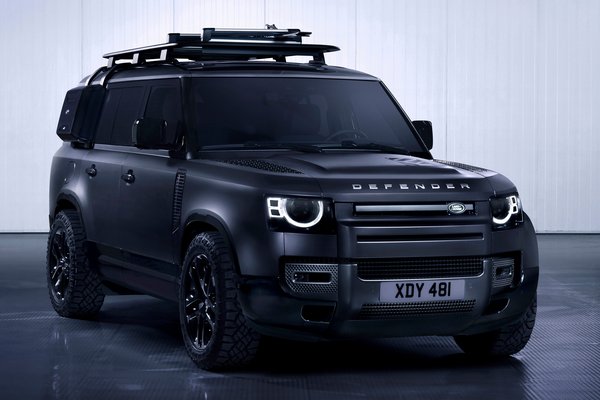 2024 Land Rover Defender 130 Outbound