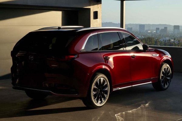 2024 Mazda CX-90