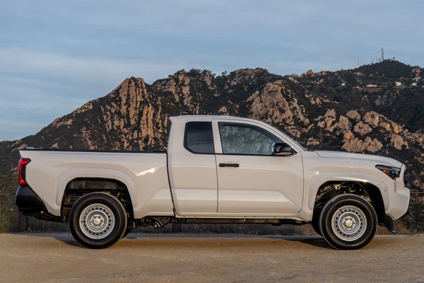 2024 Toyota Tacoma SR Xtra Cab