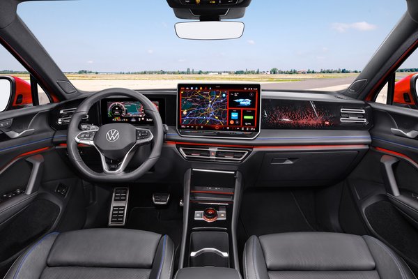 2024 Volkswagen Tiguan Interior