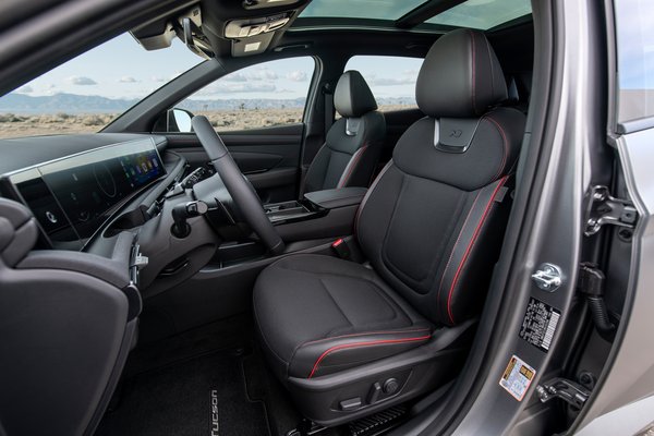 2025 Hyundai Tucson Interior