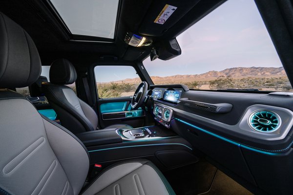 2025 Mercedes-Benz G-Class G580 EV Interior