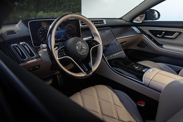 2025 Mercedes-Benz S-Class Maybach Interior