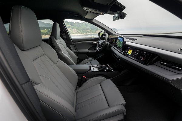 2025 Audi Q6 e-tron Interior