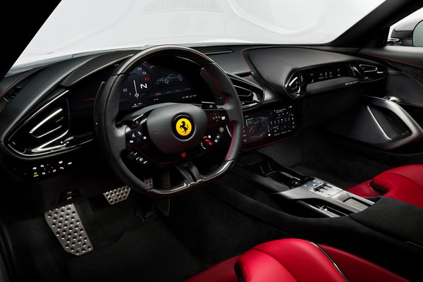 2025 Ferrari 12Cilindri Coupe Interior