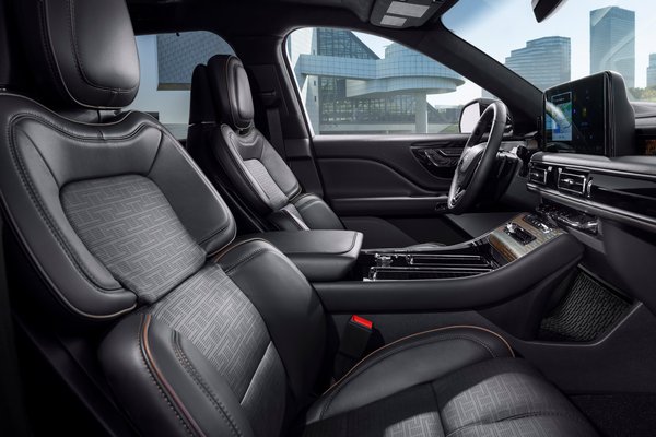 2025 Lincoln Aviator Black Label Interior