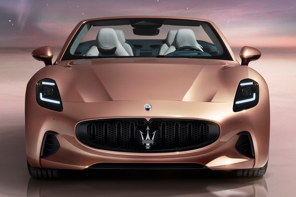 2025 Maserati GranCabrio Folgore