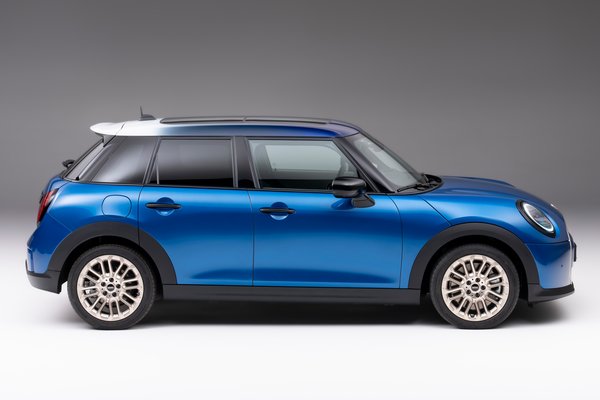 2025 Mini Cooper 4d