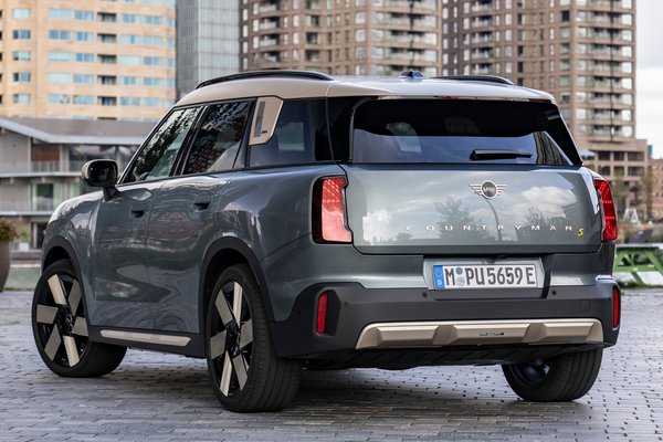 2025 Mini Countryman SE All4